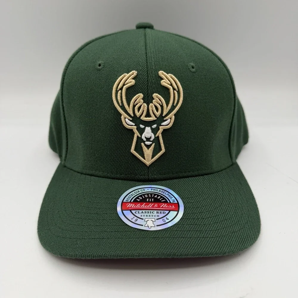 Mitchell & Ness Milwaukee Bucks Hat Cap Snapback Adjustable Classic Red‎ Stretch